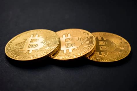 câștiguri bitcoin bot contribuie produse la program și de a face bani